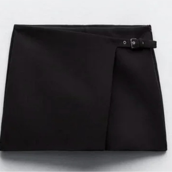 Zara Dresses & Skirts - Zara Black Mini Skort with Buckle Detail